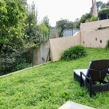 شقة Ground Floor , Cocoon Garden , Parking , Ac فالوريس